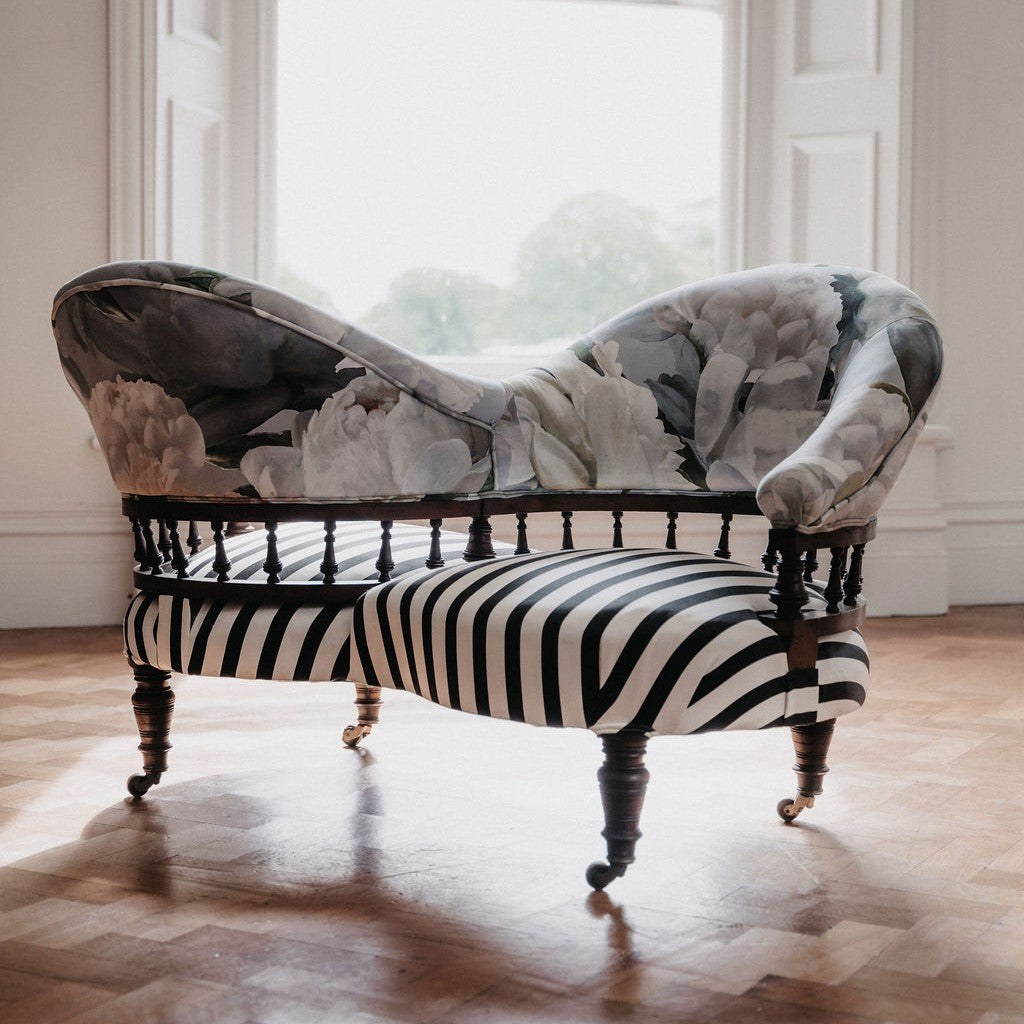 Victorian Tete a Tete Conversation Sofa