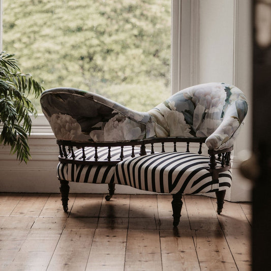Victorian Tete a Tete Conversation Sofa