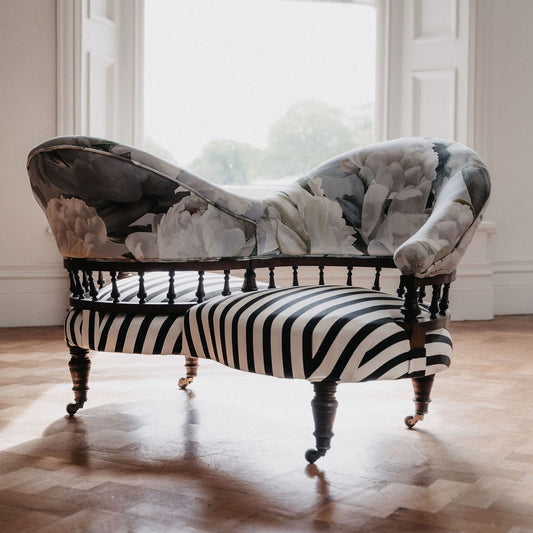 Victorian Tete a Tete Conversation Sofa